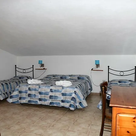 Perdalonga Bed & Breakfast 3*