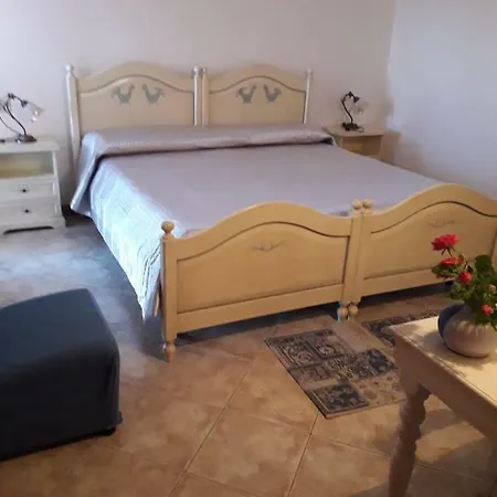 Bed & Breakfast Perdalonga Ghilarza