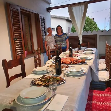 Perdalonga Alojamento de Acomodação e Pequeno-almoço Ghilarza